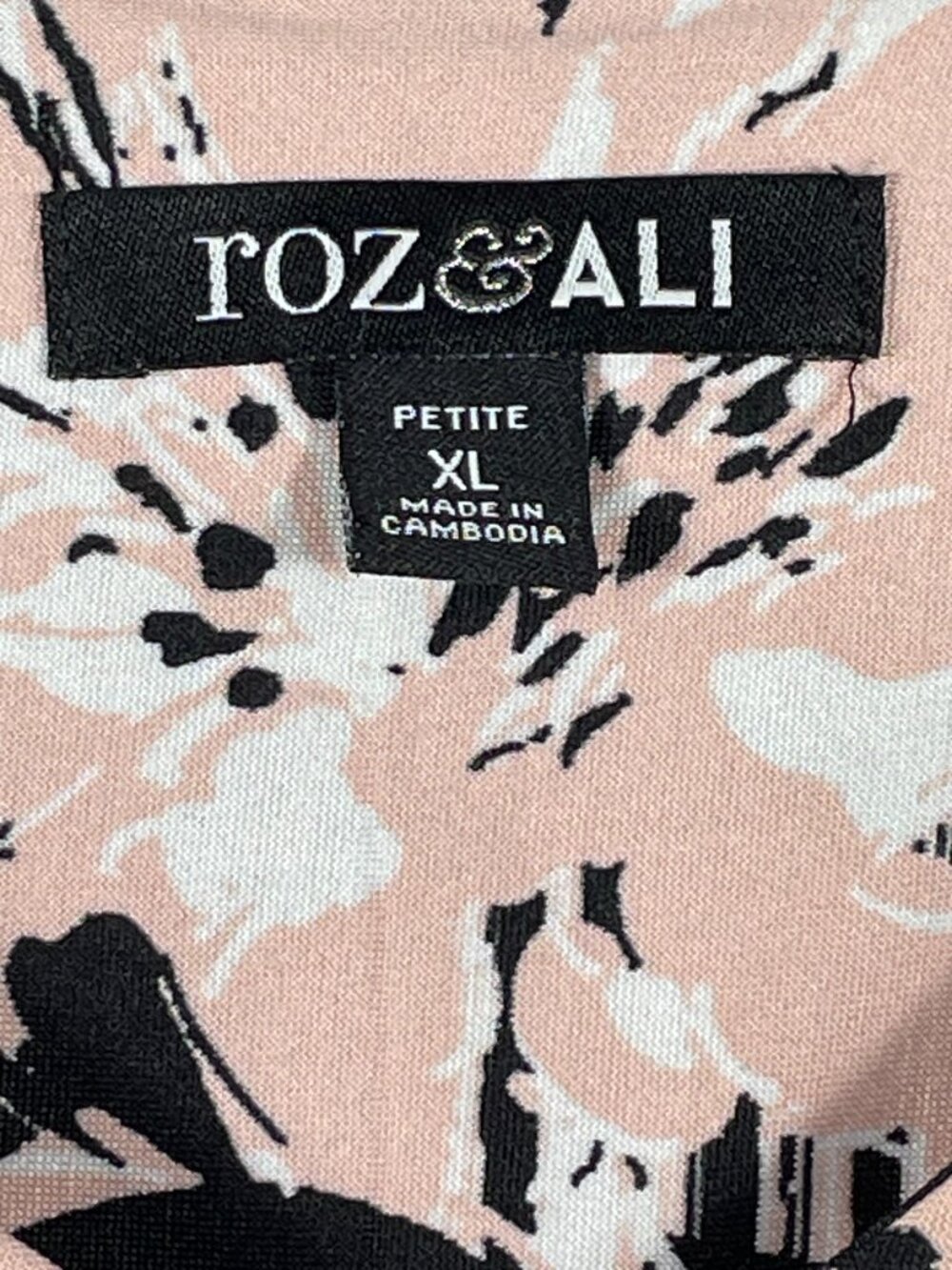 Roz & Ali Petite XL Floral Swing Top Black Pink 3/4 Sleeve Stretch - Picture 5 of 12